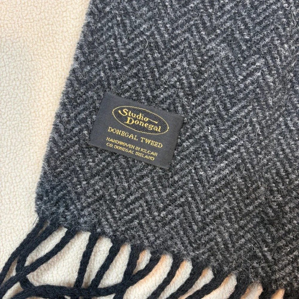 Studio Donegal Handwoven Tweed Scarf‎ Grey Herringbone Irish Wool Fringe Scarf